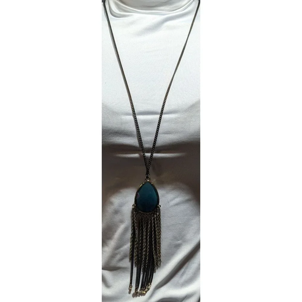 Ann Taylor Loft Bohemian Teardrop Tassel Necklace - Picture 2 of 6